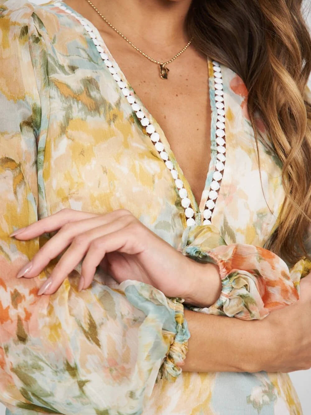 Fleur - Delicate Floral Print Midi Dress