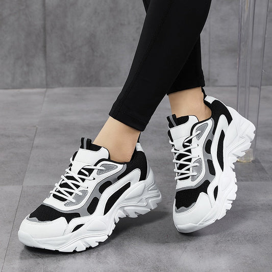 Women’s Classic Colorblock Lace Up Sneakers | Great for Everyday Wear