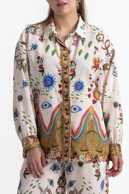 Conjunto destacado de pantalones holgados de gran tamaño con estampado étnico