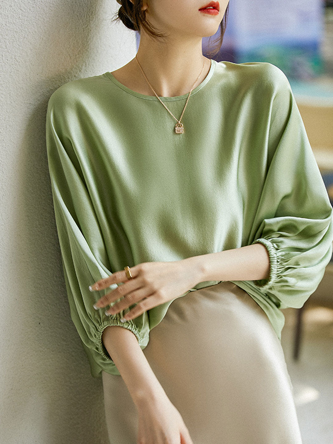 Isabella Loose Crew Neck Satin Balloon Sleeve Shirt