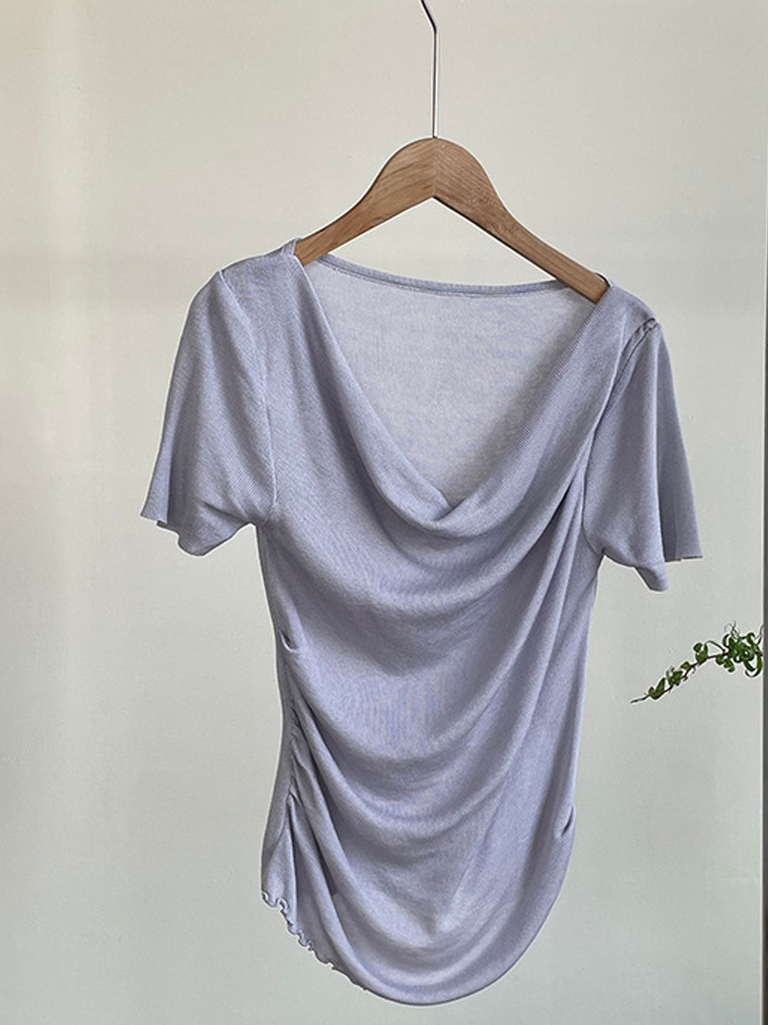 Jocelyn Classic Swing Collar Irregular Auricular Top