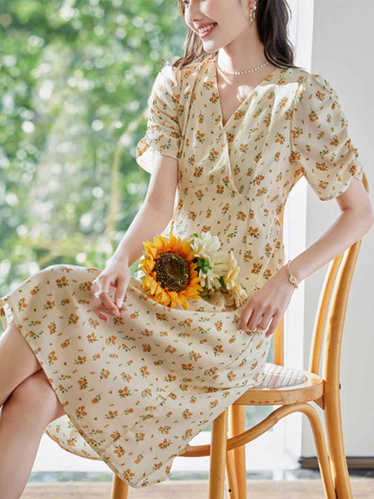 Zoey Elegant V-Neck Floral Printed Dress