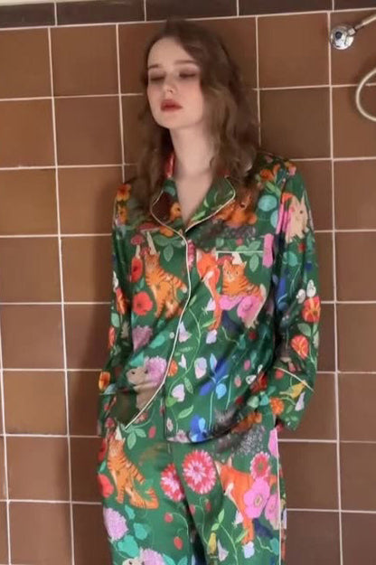 Conjunto de pijama de jardín forestal verde