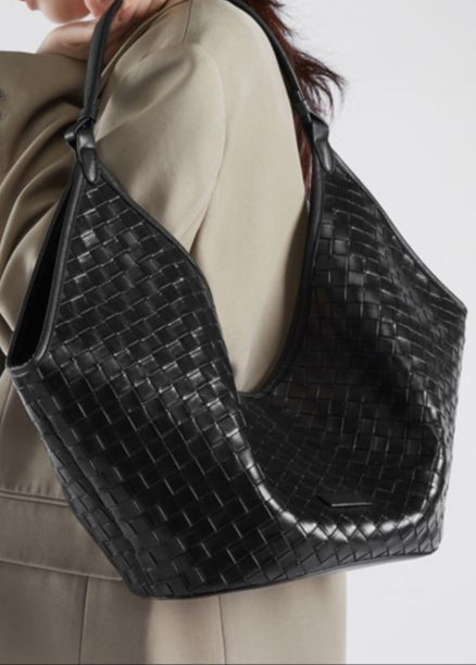 Woven Leather Shoulder Hobo Bag – Soft Cowhide Handbag for Women