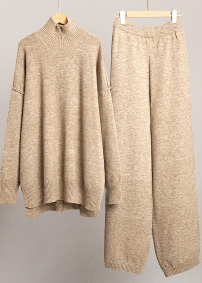 Luxe Comfort - Oversized Knit Sweater and Pants Set