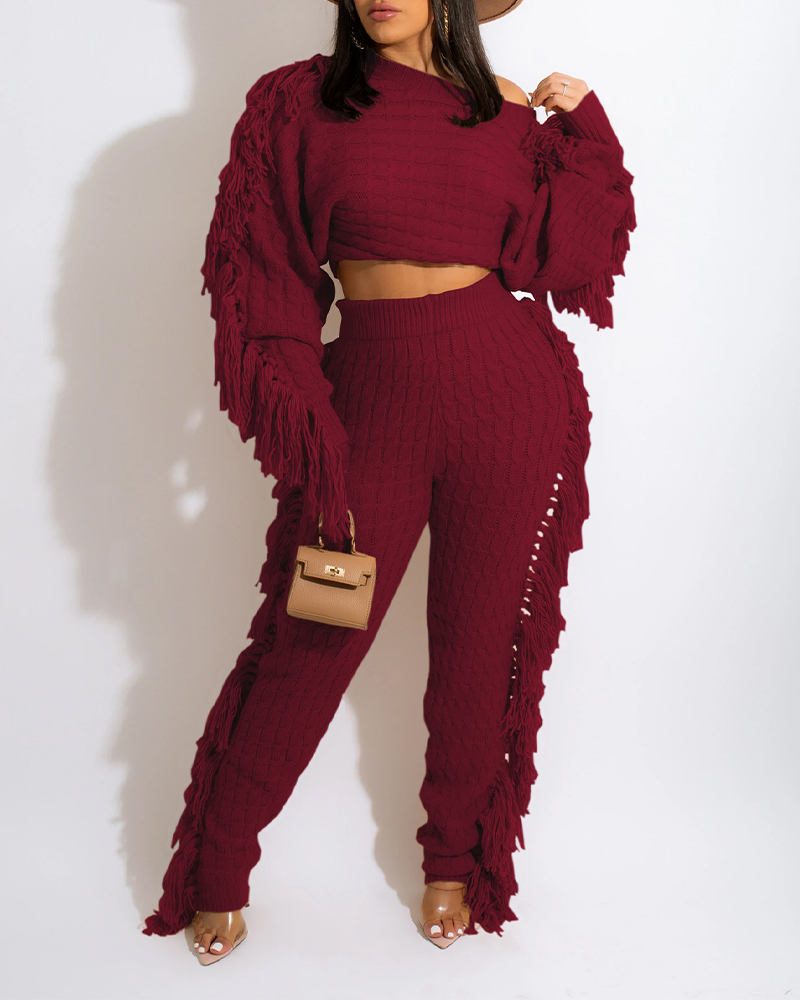Knitted Long-Sleeved Tassel Suit