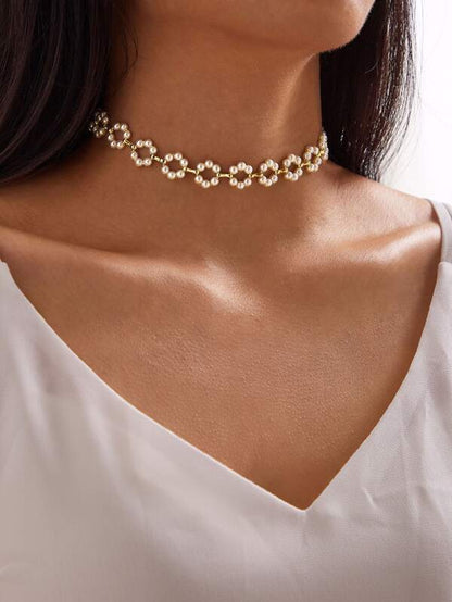 1pc Faux Pearl Beaded Choker for Women