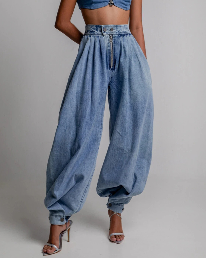 High-Waisted Zip-Up Jeans