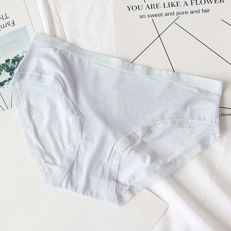 Solid Color Classic Medium-waited Women Casual Lace Bordering Underwear