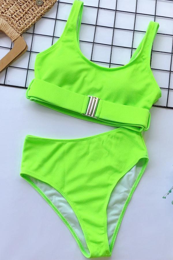 Conjunto de bikini sexy de nailon de dos piezas con parches sólidos para adultos.