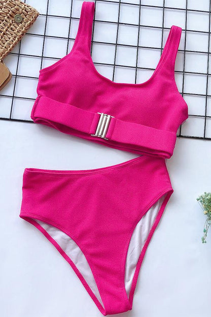 Conjunto de bikini sexy de nailon de dos piezas con parches sólidos para adultos.