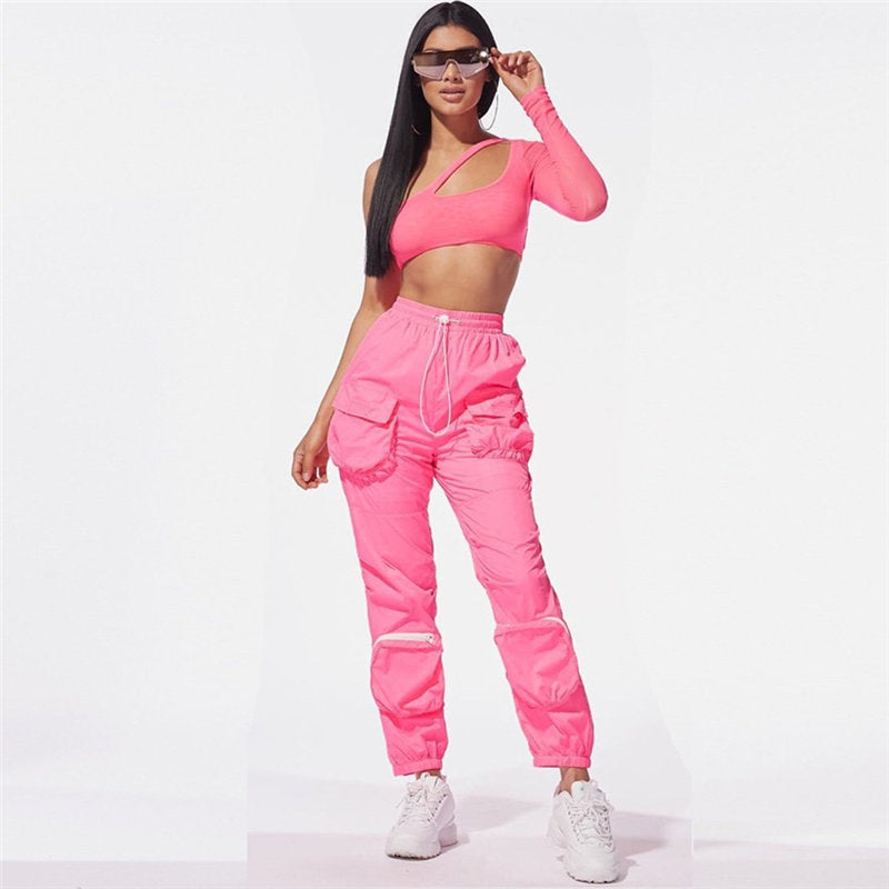 Conjunto de 2 piezas de top corto y pantalones cargo informales con cortes en color neón para mujer, tallas S-XL