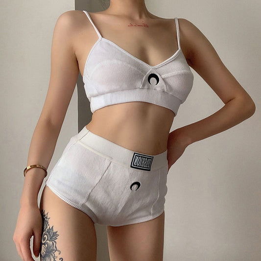 Conjunto de dos piezas con top de tirantes bordado y pantalones cortos casuales con estampado de letras de SL Fashion Moon