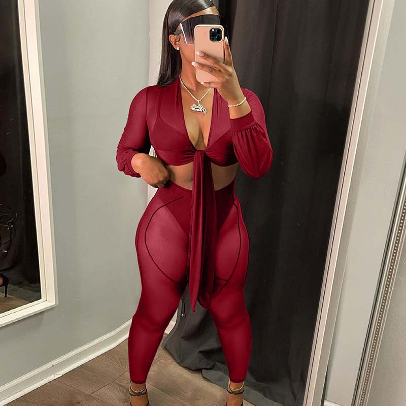 Conjunto informal de dos piezas de top y pantalón de malla de color liso para mujer