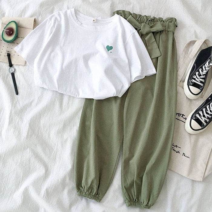Conjunto deportivo informal de verano para mujer, camiseta de manga corta con estampado de corazón y pantalones largos con cintura elástica