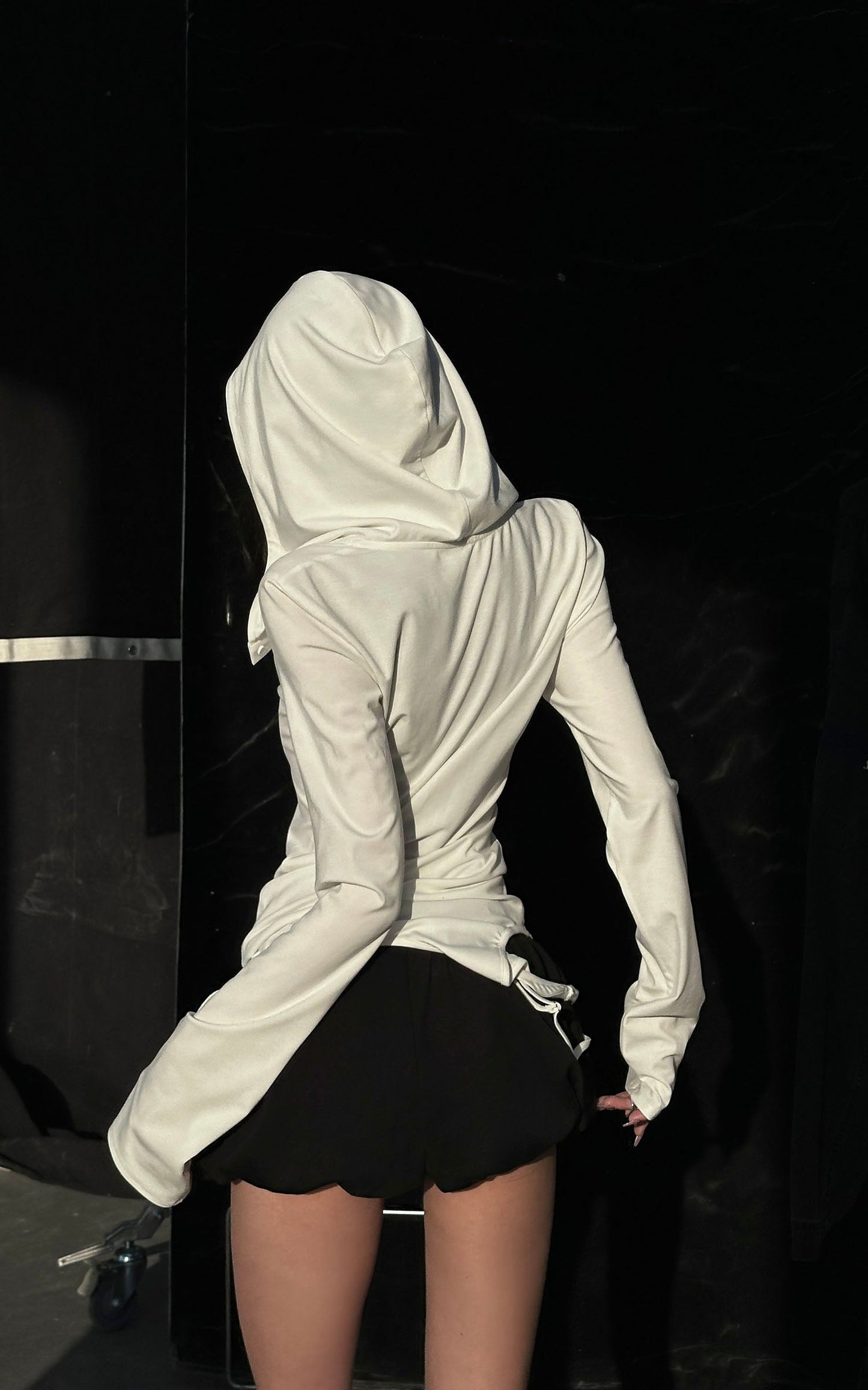 Sculpted Hooded Top