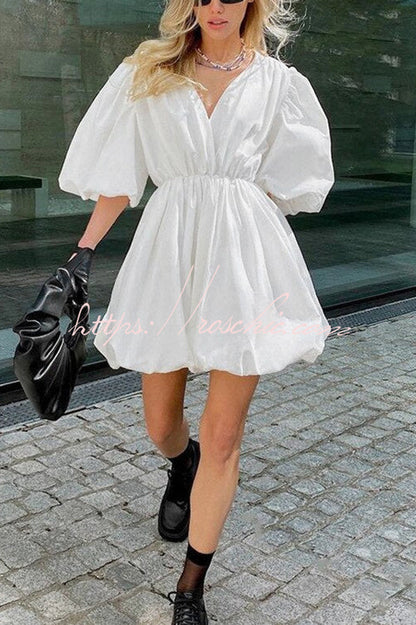 Solid Color Sexy V-neck Lantern Sleeve Waist Mini Dress