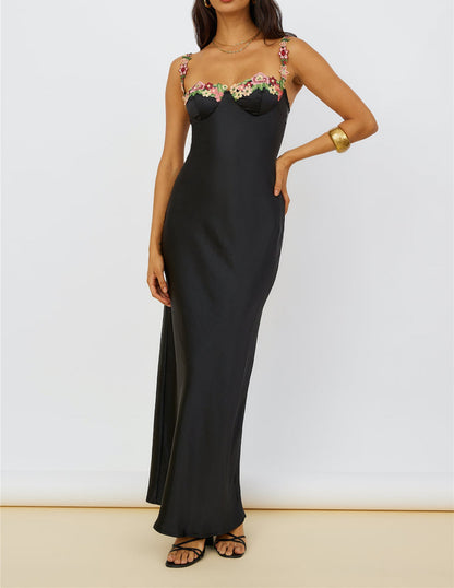 Magnetic Forces Flower Embroidery Maxi Dress Black