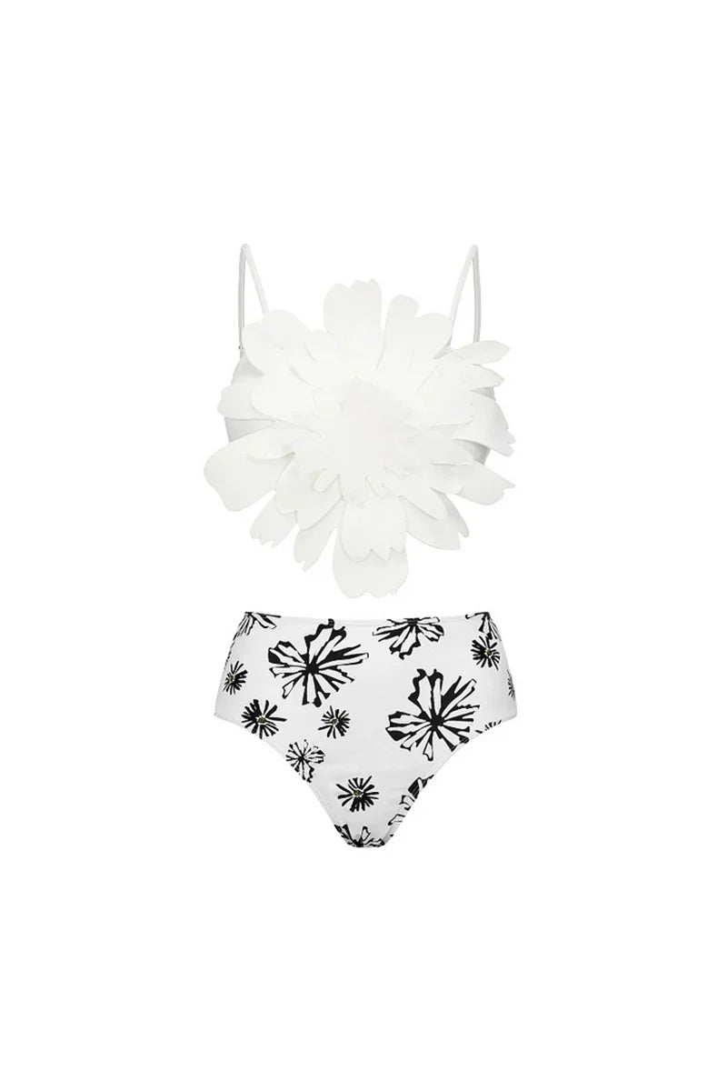 Conjunto de bikini blanco con estampado floral