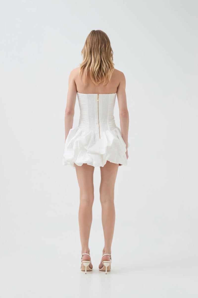 Vestido mini con dobladillo abullonado de Violette