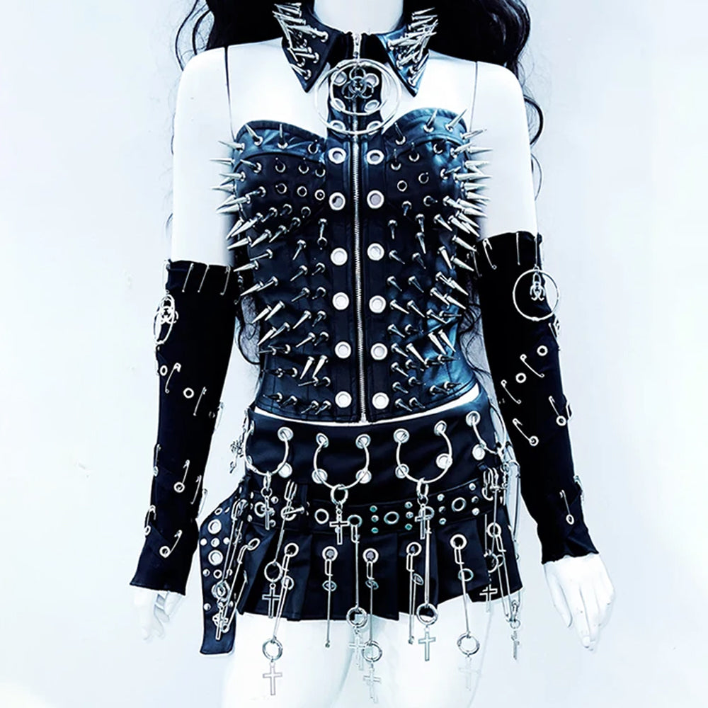 Turnover collar zip-up o ring rivet applique halter top  | Festival Outfits Women