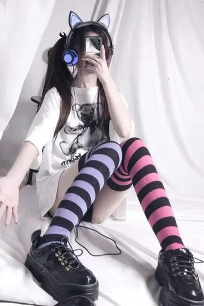 Fashionable Gothic Striped Long Calf Socks