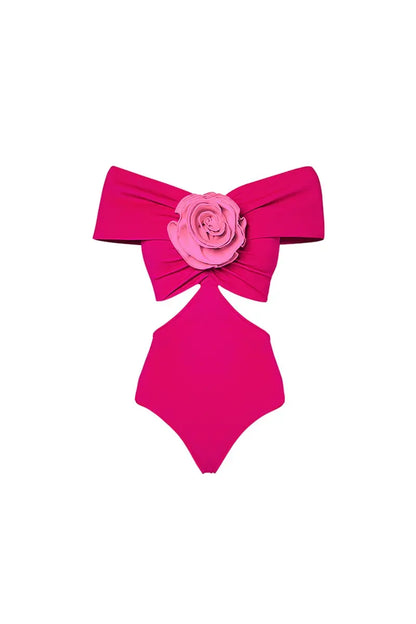 Conjunto de traje de baño de una pieza con recortes y apliques florales
