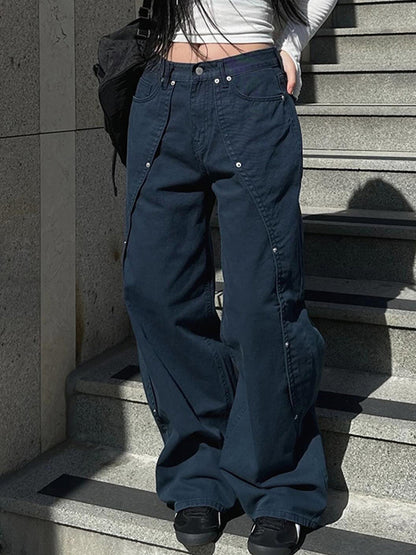 The Rivet Design Is Irregular And Loose Cargo Jeans