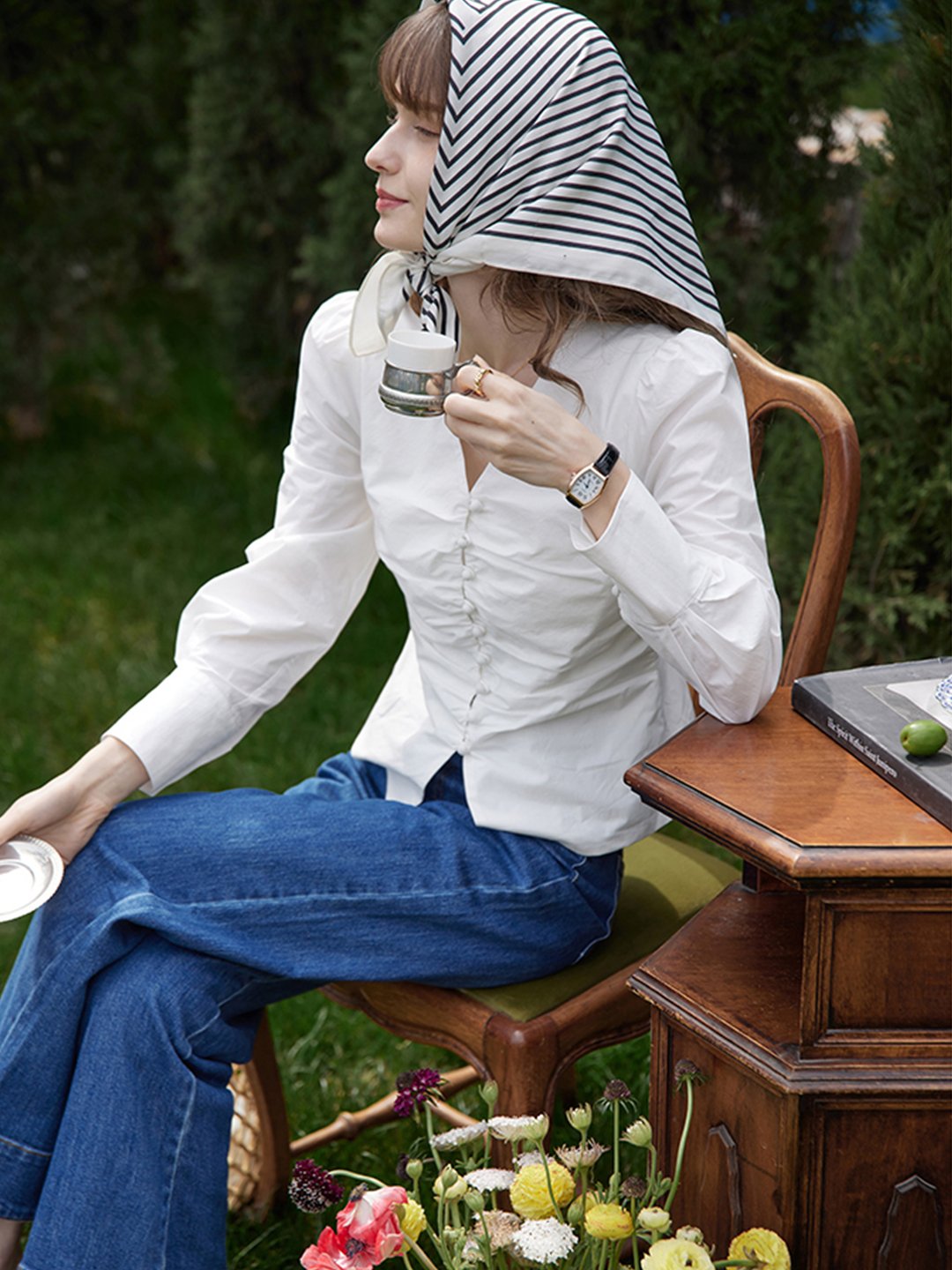 Jasmine Elegant V-Neck Puff sleeve Top-White