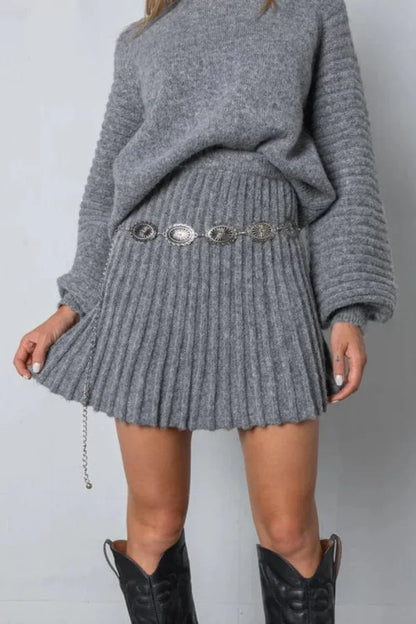 Olivia - Conjunto Plisado - Elegante - Estilo Moderno - Ideal para Fiestas