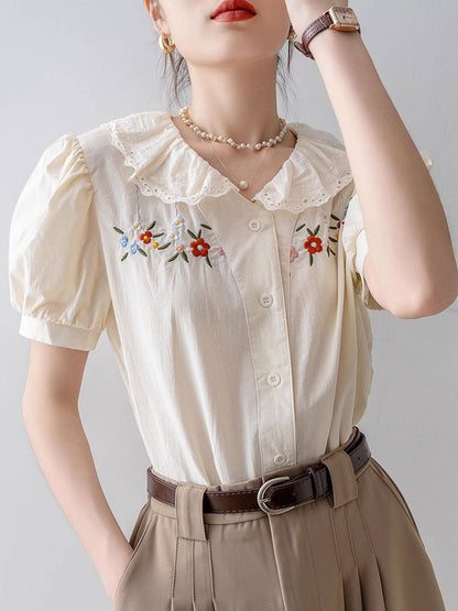 Melanie Retro Doll Collar Embroidered Lace Top