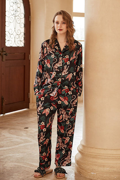 Conjunto de ropa de estar por casa de manga larga con estampado floral y de jaguar