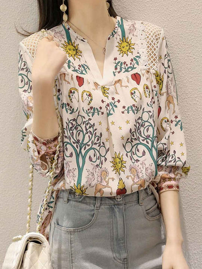 Kylie Loose V-Neck Printed Shirt