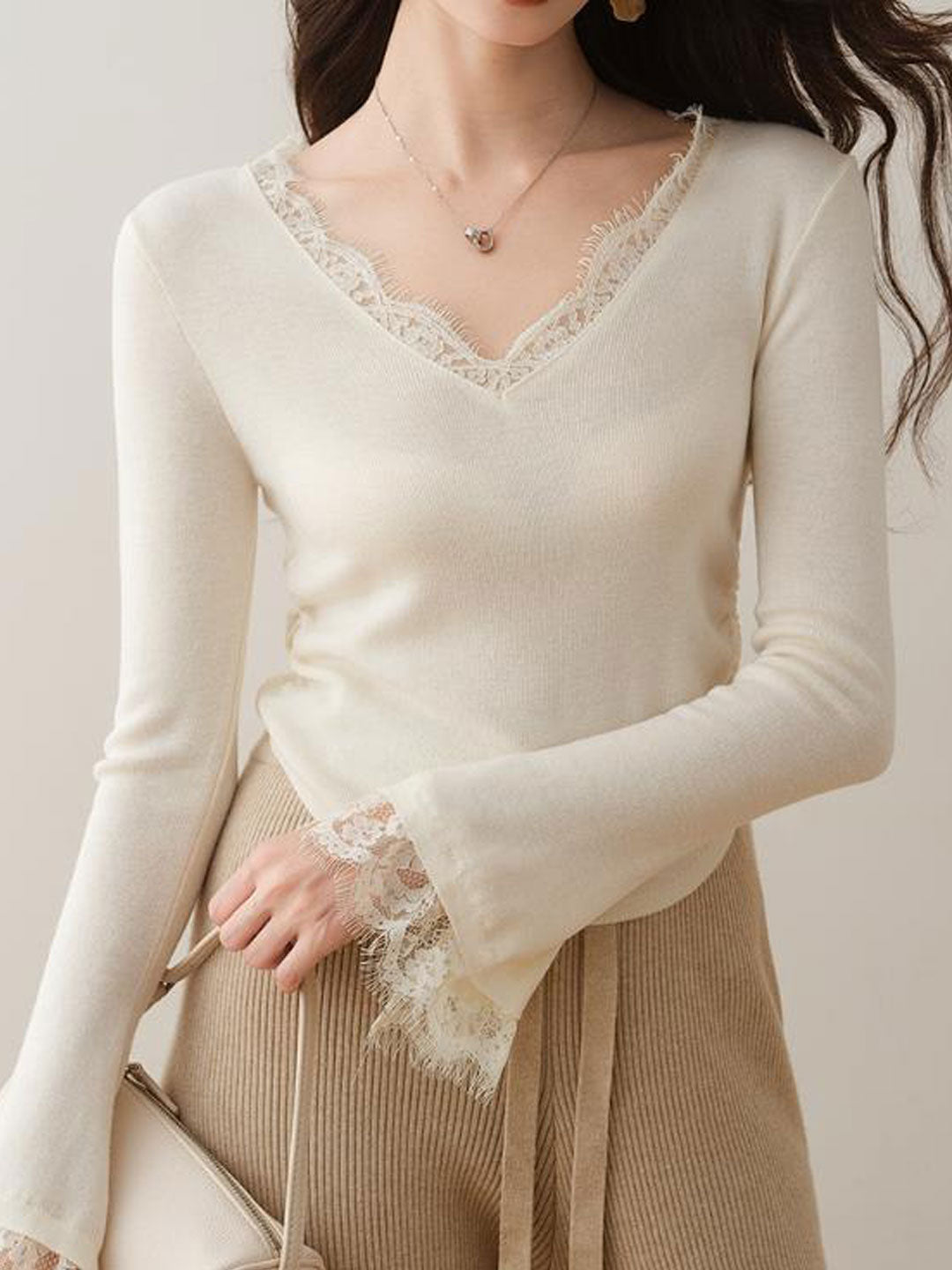 Maria Retro V-Neck Flared Sleeve Lace Knitted Top