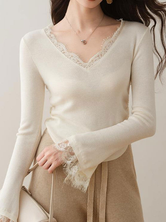 Maria Retro V-Neck Flared Sleeve Lace Knitted Top