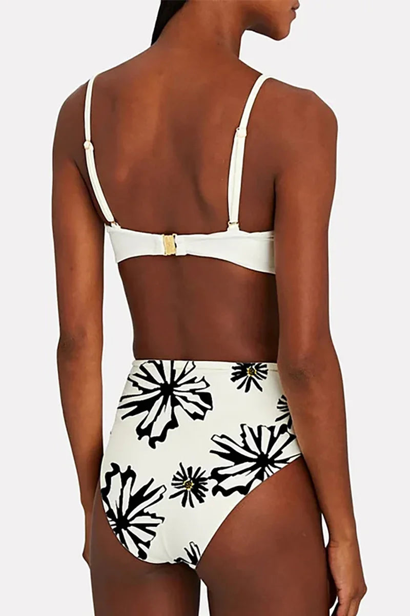 Conjunto de bikini blanco con estampado floral