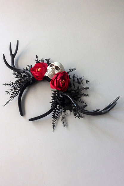 Diadema de calavera con aro de no muertos