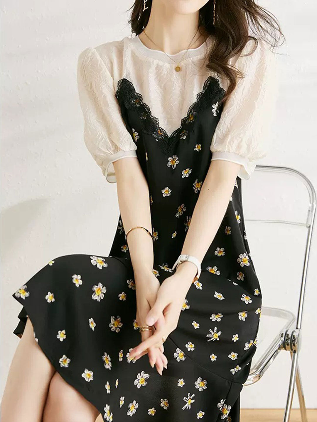 Maria Chic Crew Neck Ruffled Floral Chiffon Dress