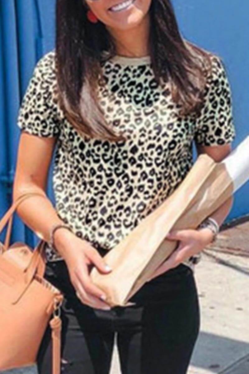 Short Sleeve Leopard Print Basic T-shirt