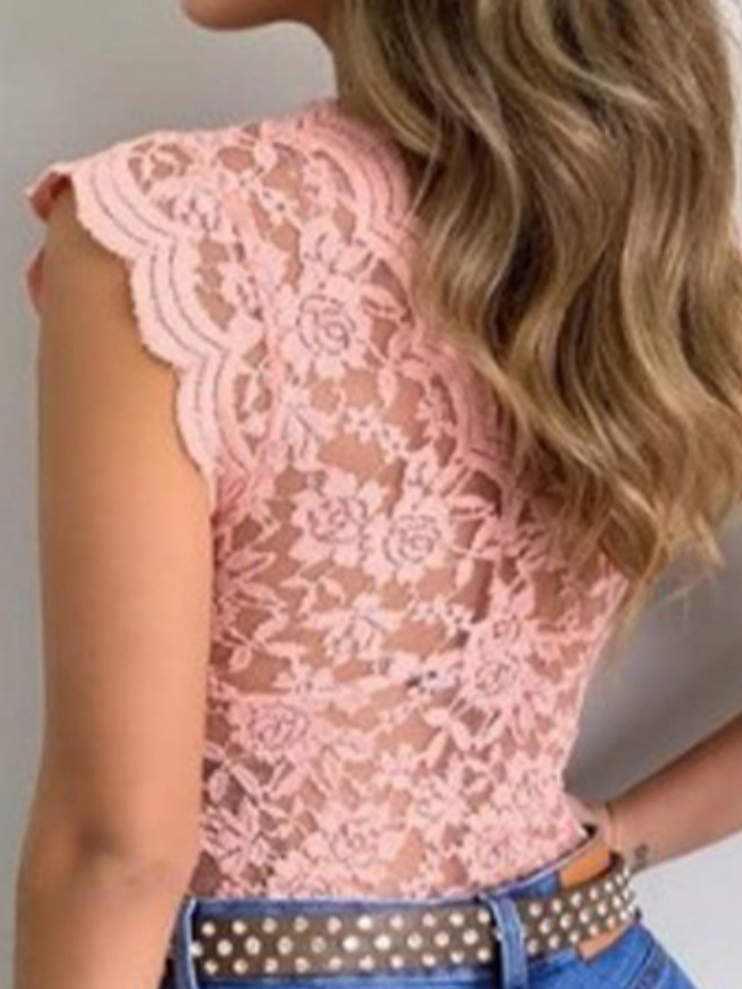 Lace Flowers Perspective V-neck Vest