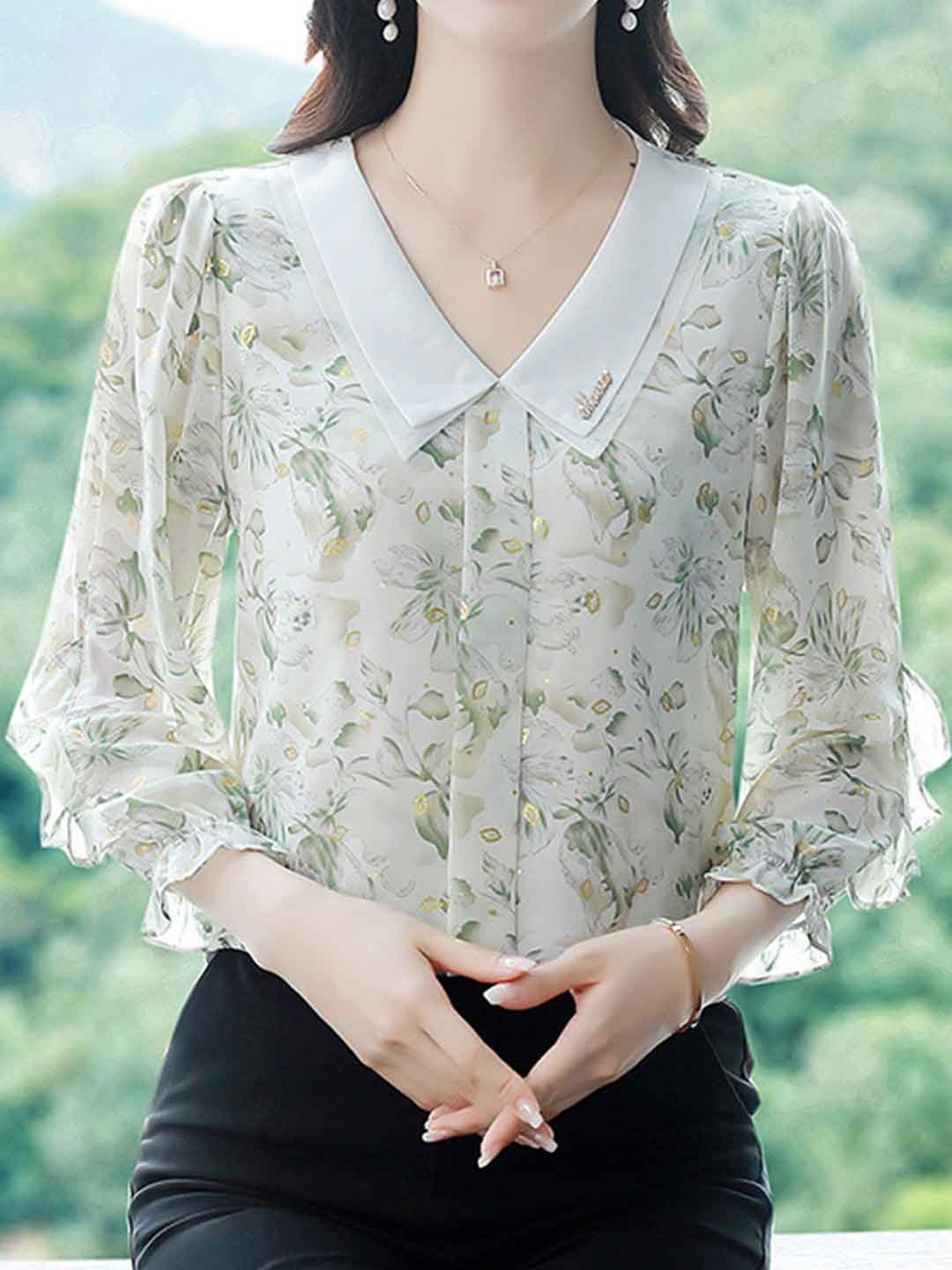 Molly Loose Doll Collar Auricular Floral Chiffon Top