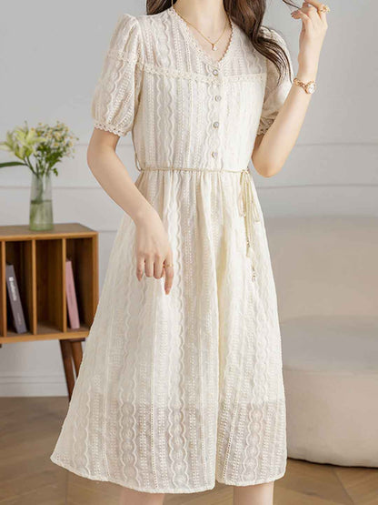Molly Vacation V-Neck Puff Sleeve Lace Dress