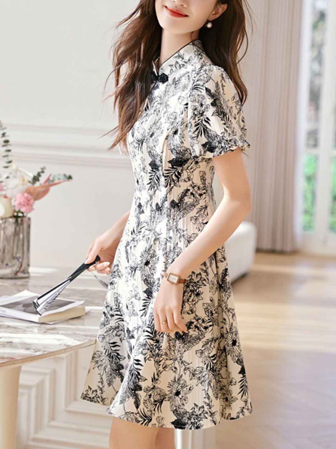 Mariah Elegant High Collar Buttons Printed Dress