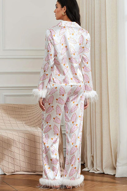Conjunto de pijama con corona navideña y plumas de avestruz