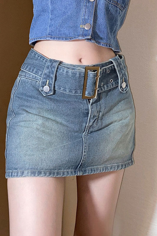 Pantalones cortos de mezclilla con falda