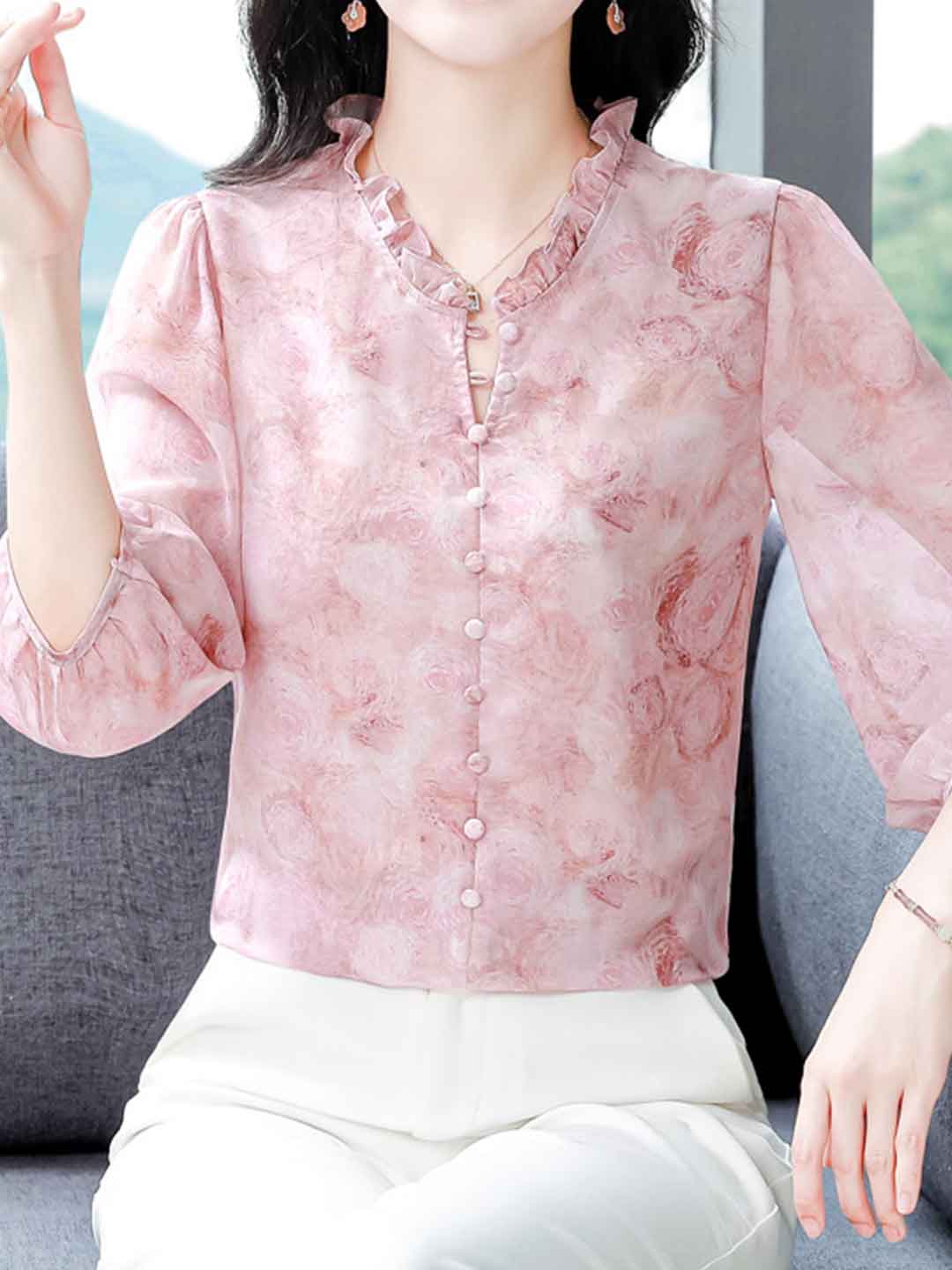 Sophie Casual Auricular Floral Chiffon Top