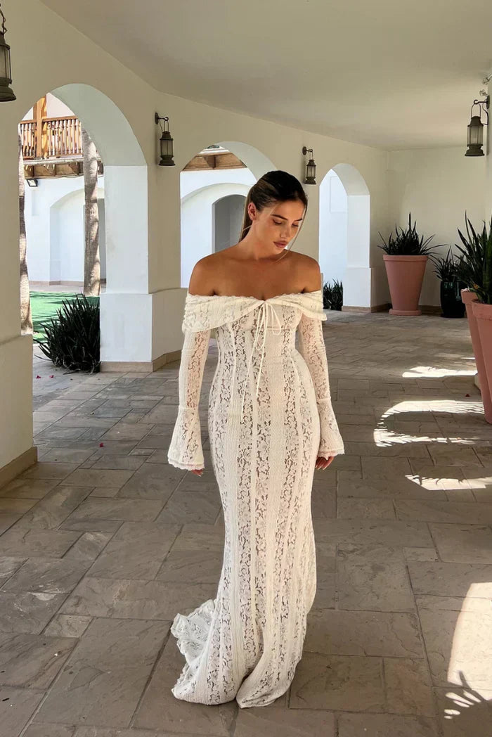 Georgetta | Lace Maxi Dress