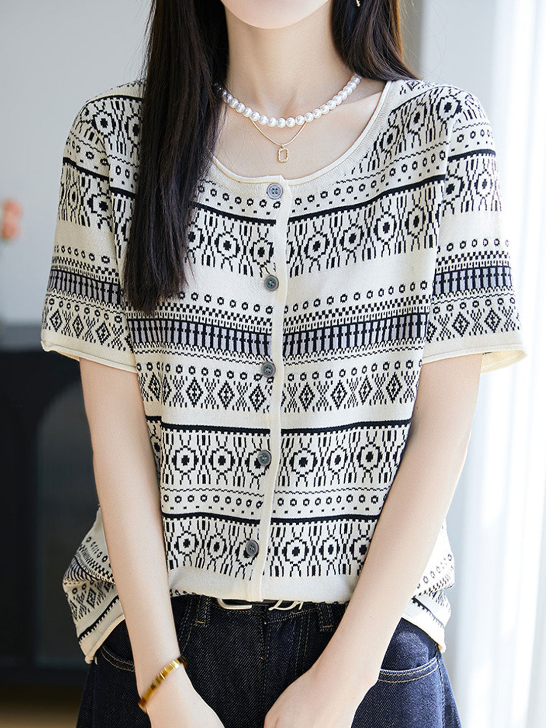 Kylie Retro Crew Neck Jacquard Knitted Top