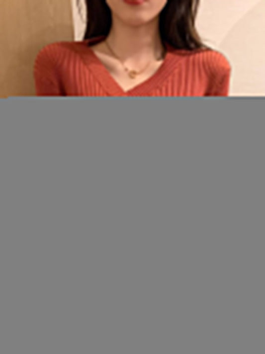 Emma Classic V-Neck Solid Color Knitted Sweater