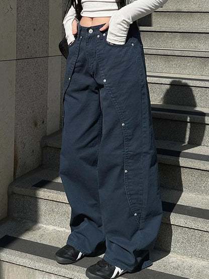 The Rivet Design Is Irregular And Loose Cargo Jeans
